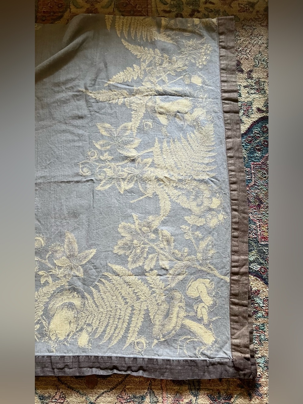 WILLIAMS SONOMA Forest
Mushroom Jacquard Tablecloth